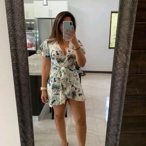 Vestido con Estampado Tropical